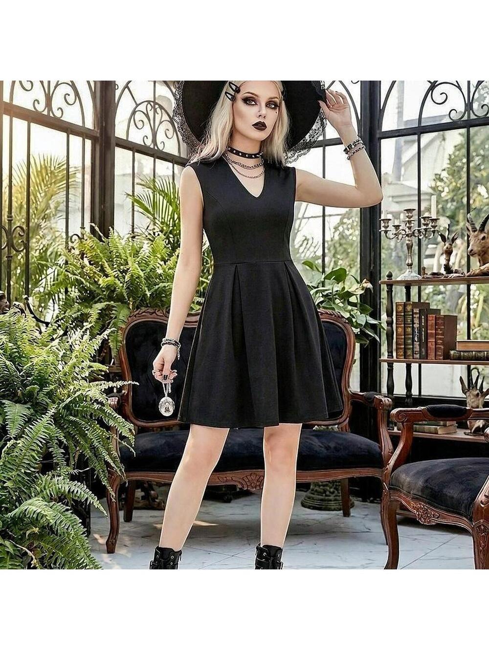 Soprano Women's Black Dress
